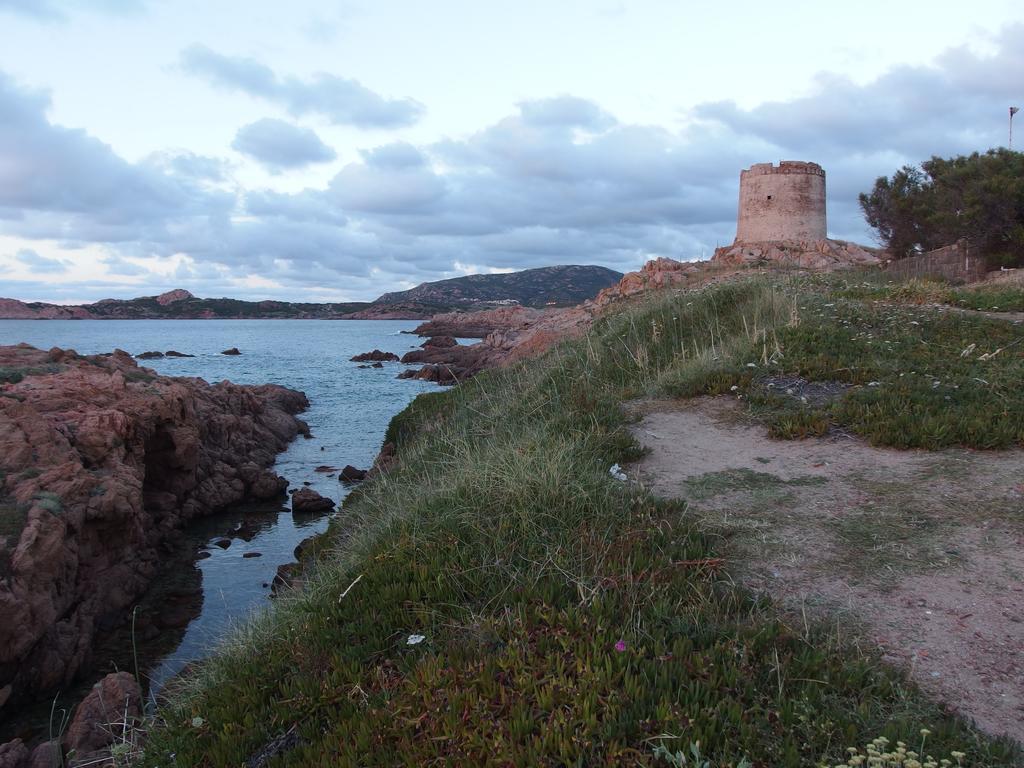 Isola Rossa Appartamenti Superior Buitenkant foto